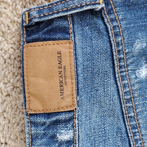 American Eagle Outfitters Blue Denim mini skirt size 2 distressed Frayed - Picture 7 of 10